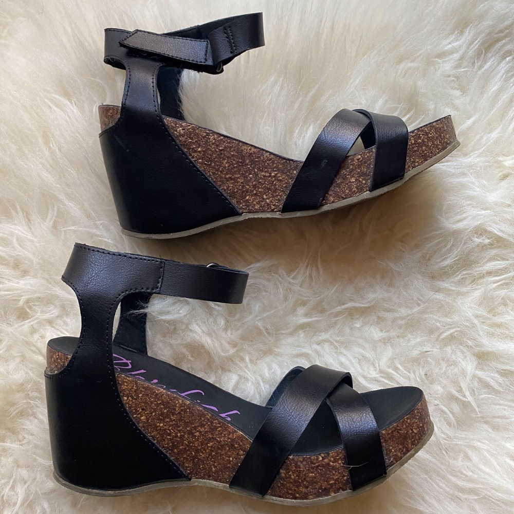 Blowfish sandals